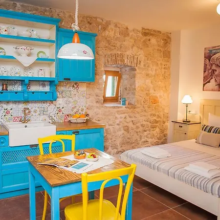 Apartment Castrum Design *